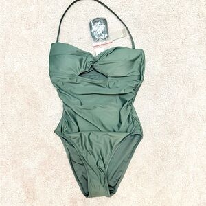 J Crew Green One-Piece cut out  Swimsuit size 4